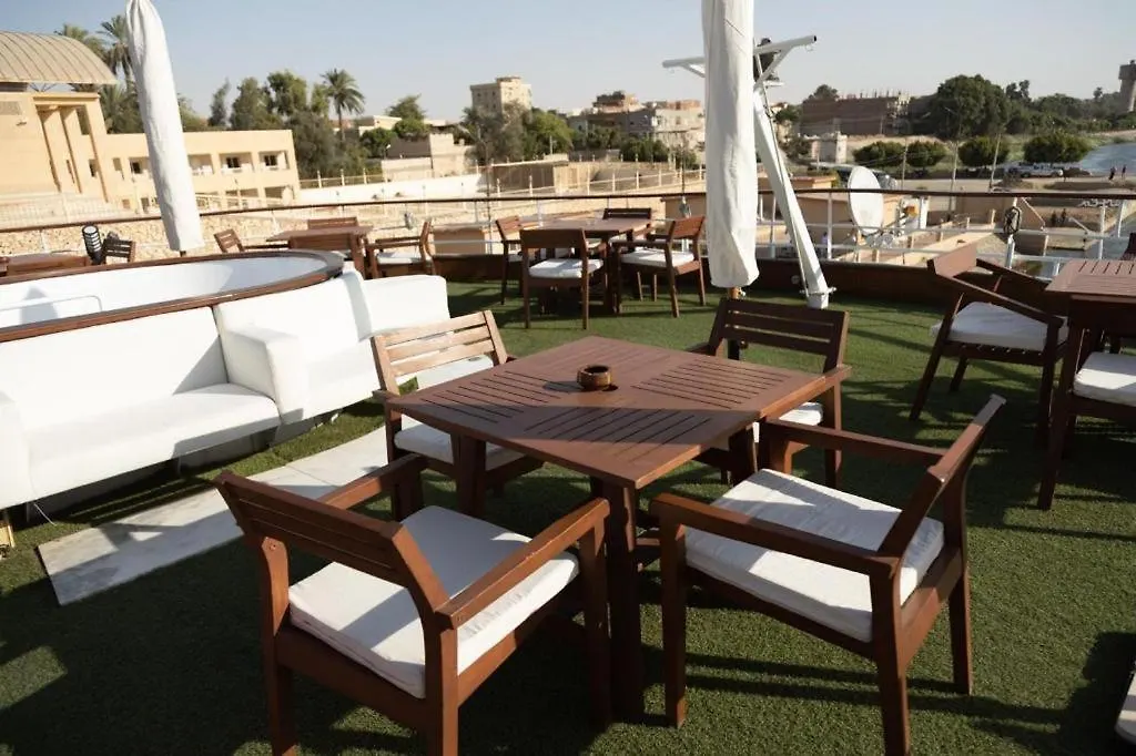 Champollion II 5 Stars Nile Cruise Hotell Luxor