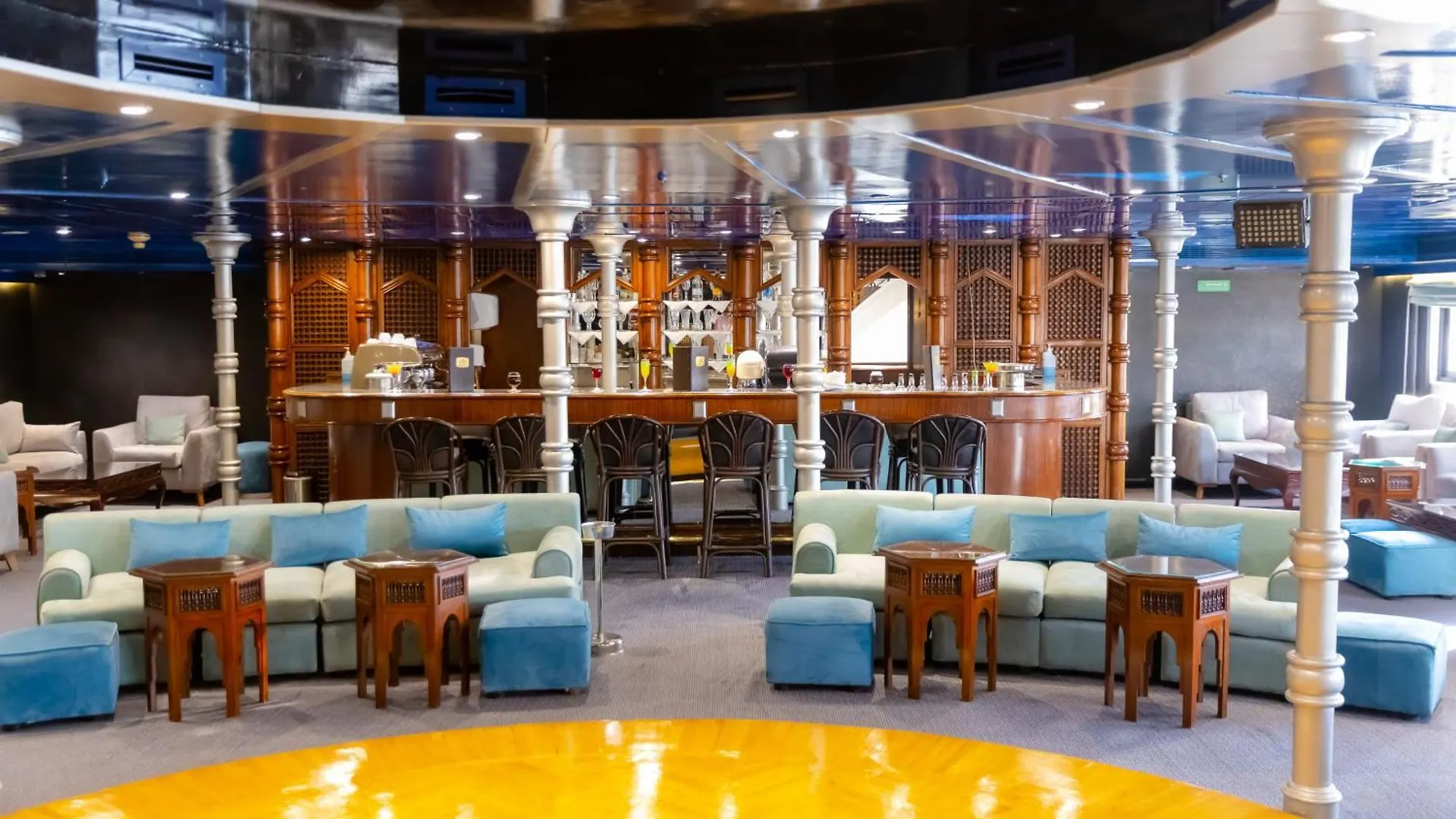 Båthotell Champollion II 5 Stars Nile Cruise Hotell Luxor