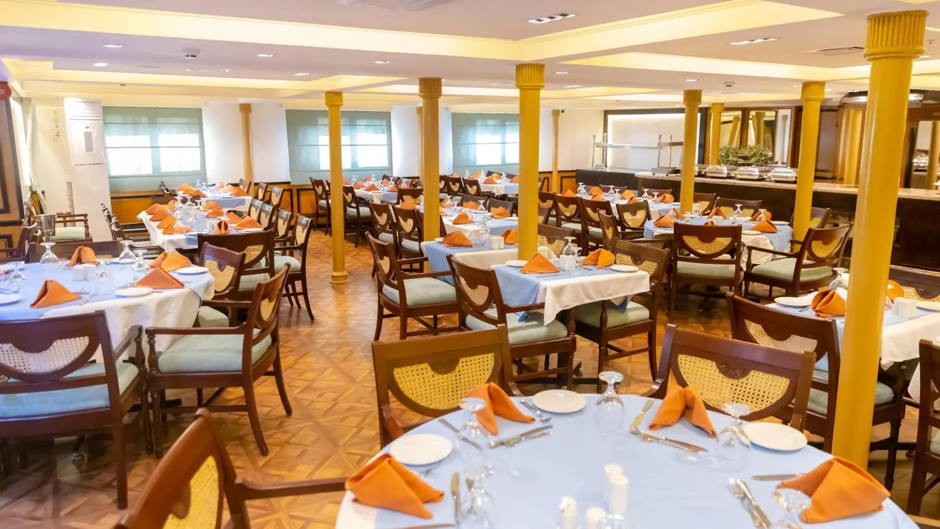 Champollion II 5 Stars Nile Cruise Hotell Luxor